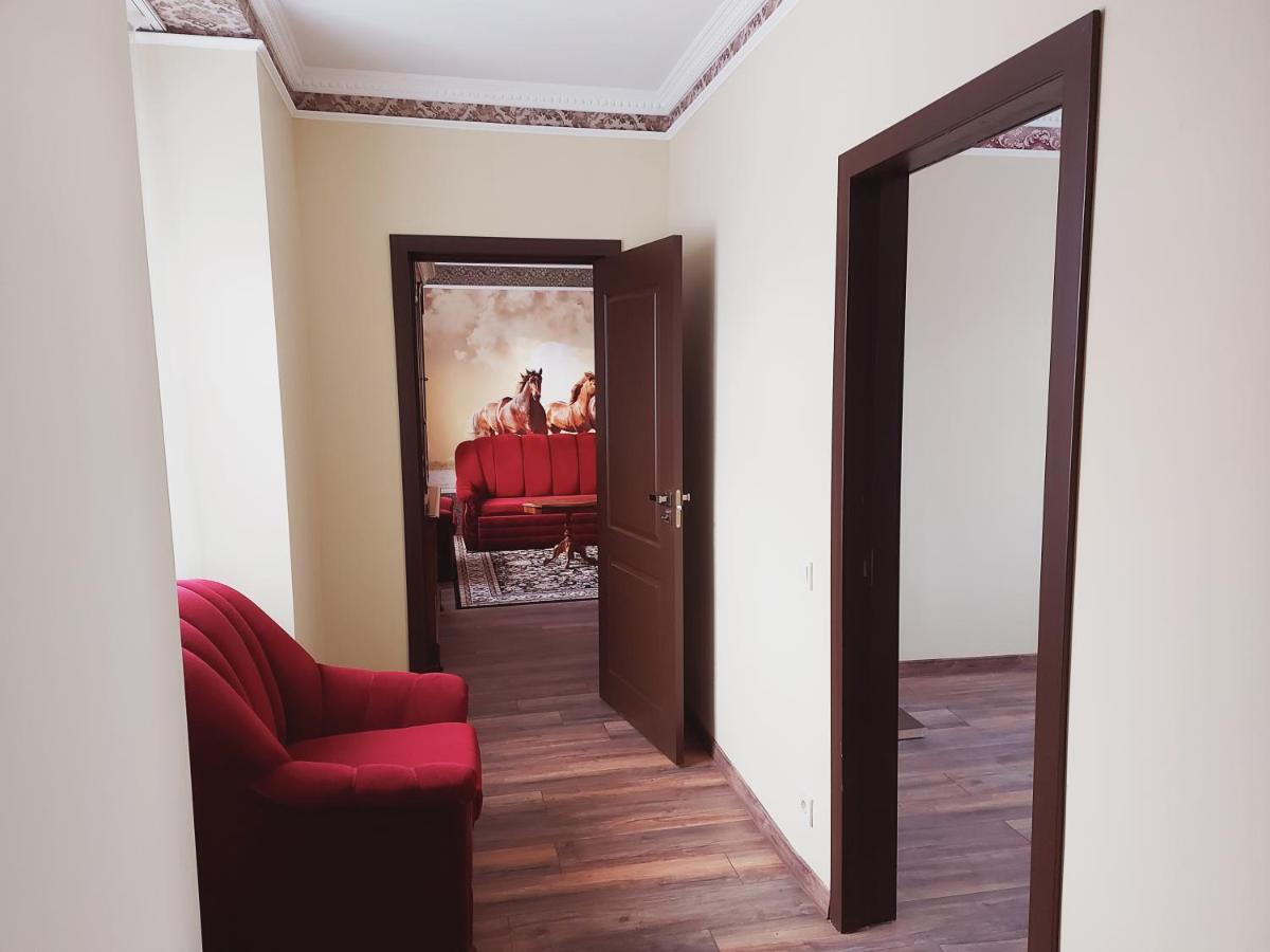 Jurmala, Latvija Apartment Bagian luar foto